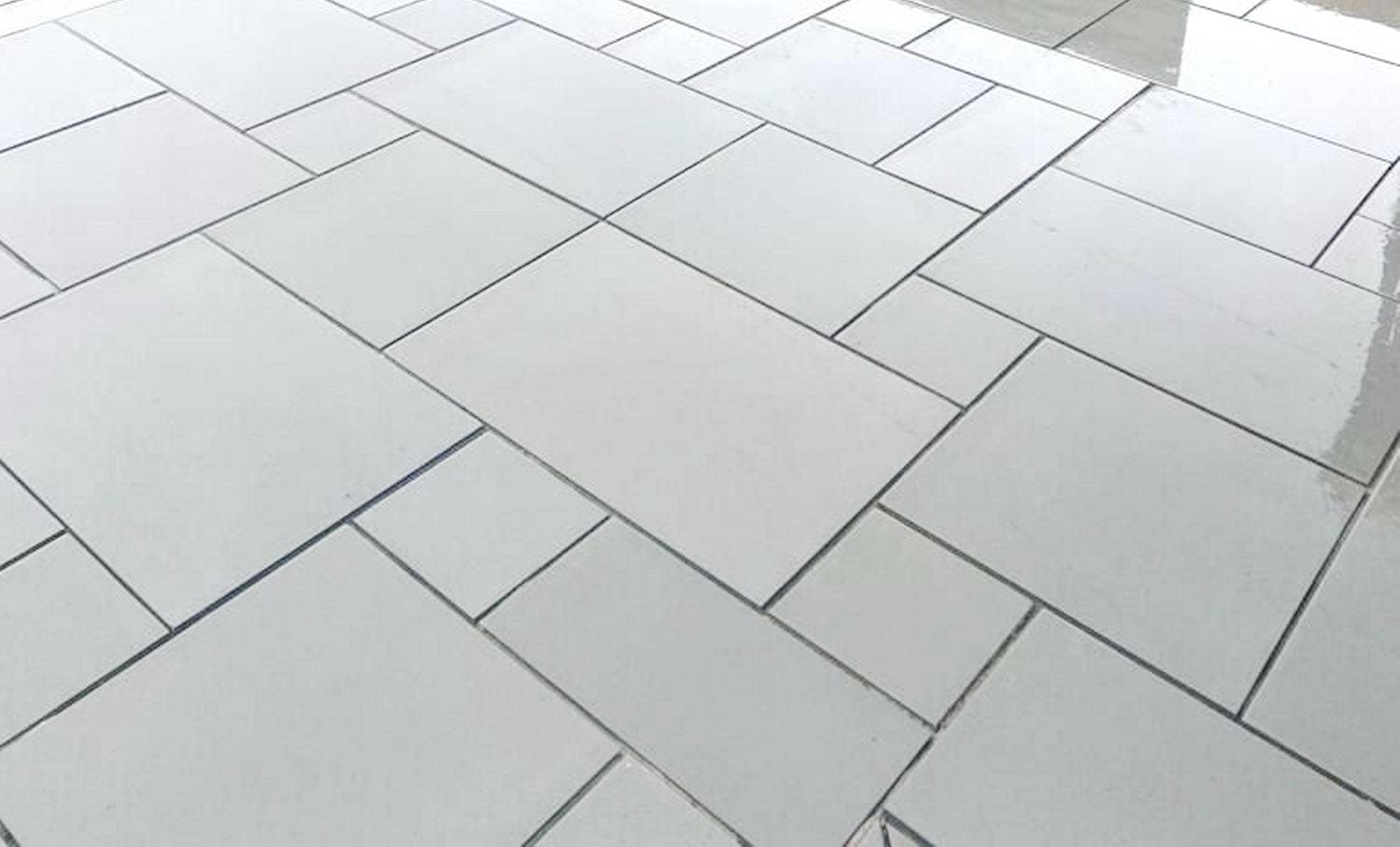 Grey Sandstone Paving Slabs in riven surface Paving Slabs UK