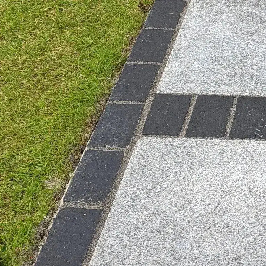 Limestone Setts Black Limestone Cobble Setts 200 x 100 x 50